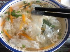 敲鱼汤-长人馄饨铺(解放街店)