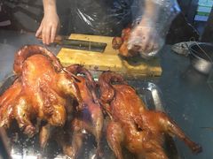 -上海枇杷烤鸭(城乡贸易中心店)