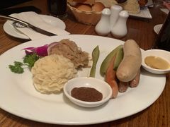 -宝莱纳啤酒花园餐厅PAULANER BRAUHAUS Nanjing(广州路店)