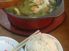 -周鱼小馆石锅酸菜鱼(活力汇店)