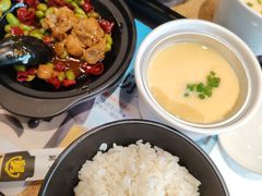 -老娘舅餐厅(黄龙体育中心店)