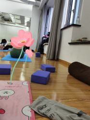 -亚太瑜伽普拉提学院