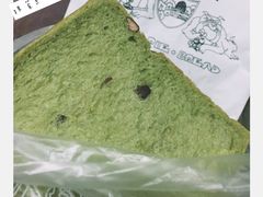 抹茶红豆吐司-Juicy Bakery(大学路店)