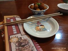 -炉小二铜锅牛蛙•川湘菜(三里屯店)