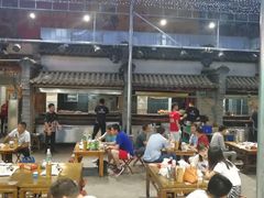 大堂-清真·老金烧烤·小龙虾(奥体中路店)
