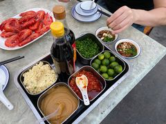 -四川小胡子海鲜(丁村万人海鲜广场店)