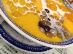 -赵记传承特色牛奶甜品(泉城广场店)