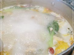 -一席地·本地鸡窝·杭帮鸡火锅(萧山银隆百货店)