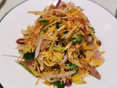-江渔儿酸菜鱼(奥园广场金发购物中心店)