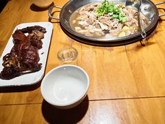 -大众跷脚牛肉馆·非遗传承单位(峨眉山店)