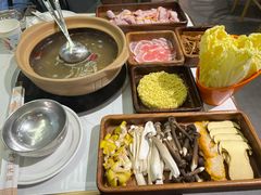 -菌小白·野生菌火锅(时尚天河店)