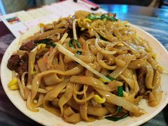 干炒牛河-紫金食坊(江南西路店)