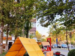 -春树下·树屋花房西餐厅(罍街AS1980店)