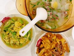 -鲸育宝宝月嫂(徐汇店)