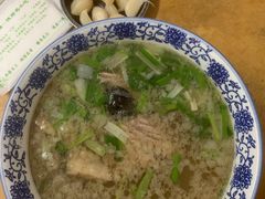 -老铁家泡馍馆(景龙池店)