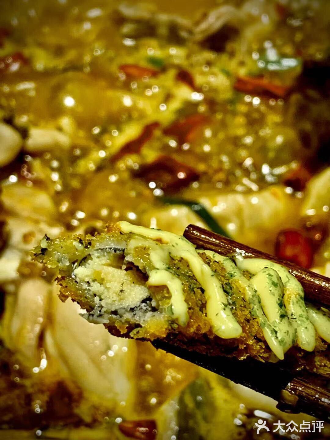 超梦幻🉐️鱼火锅店，不麻不立。