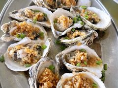 蒜蓉蒸生蚝-乡味海鲜农家菜·巽寮土窑鸡(地道美食店)