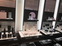-Chanel(德基广场店)