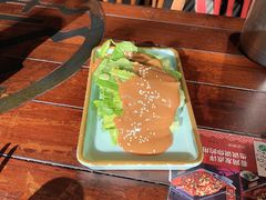 麻酱油麦菜-江边城外烤全鱼(方庄店)