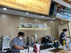 -霸王茶姬(五一路店)