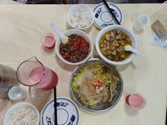 -笨罗卜浏阳菜馆(太平街店)