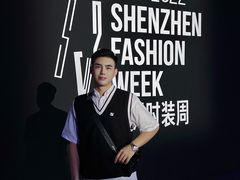 -欢乐海岸椰林沙滩-2025湾区超级灯会