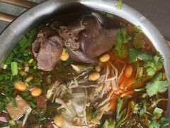 -老五鸡丝豆花面粉(瑞金北路68号院店)