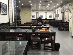 大堂-牛一嘴·兰州牛肉面·大盘鸡(财富中心店)