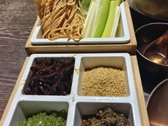 齐鲁特色-魁盛居百年鲁菜馆(县西巷店)
