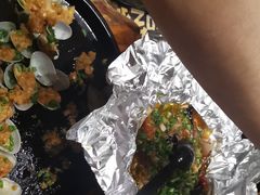 -何师烧烤·香辣蟹·川菜·30年老品牌(太古里旗舰店)