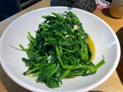豌豆苗-胡马八破·川菜小馆(高新万达店)