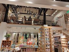 -猫的天空之城概念书店(苏州平江店)