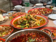 小南瓜烧奇猫儿-拈一筷子·宜宾江湖菜(十一街店)