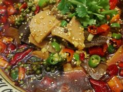 -鲁班小馆(政四街店)