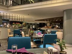 -上海滴水湖皇冠假日酒店