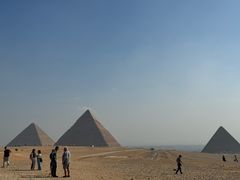 -吉萨金字塔群