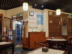 -嘉丰湘菜馆(芳群园店)