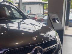 -奔驰上海利星(七宝店)