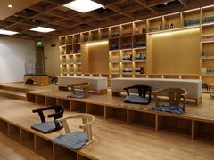 -漕河泾街道图书馆(漕河泾社区文化活动中心店)