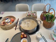 -煲王粤菜餐厅(中侨中心店)