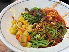 -秦君宝手擀菠菜面(金花路店)