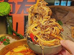 -毛肚向右·川渝毛肚王(经开永旺店)