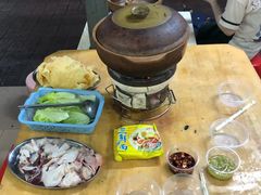 -威邵鸡煲(西华路总店)