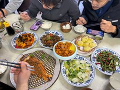 -天天向上素食餐厅(五台山店)