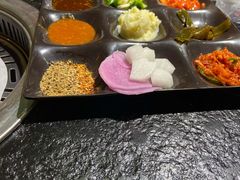 -烤路里·韩国品质自助烤肉(石路天虹4号店)