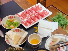 -沸炉重庆老火锅(军事博物馆店)