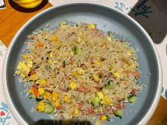 -绿茵阁西餐厅(中央广场店)
