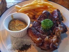 -羽深肉铺 Steak & Wine