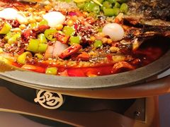 -鸣记脆皮烤鱼·海鲜烤鱼(三八广场店)