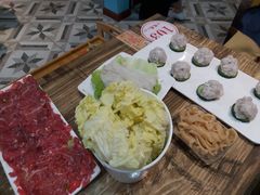热气牛肉-小龍鳳·港式海鲜打边炉(沙湖路店)